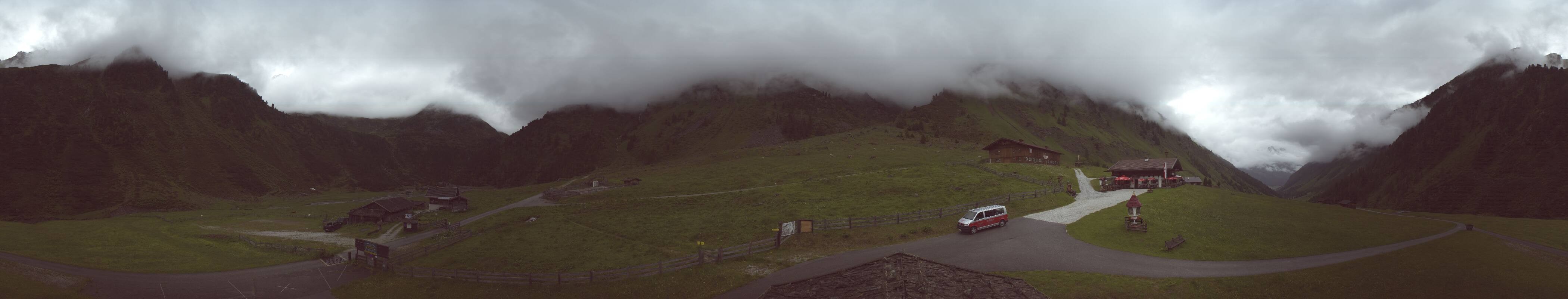 Archived image Webcam Stubai Oberberg valley - Oberiss Alm