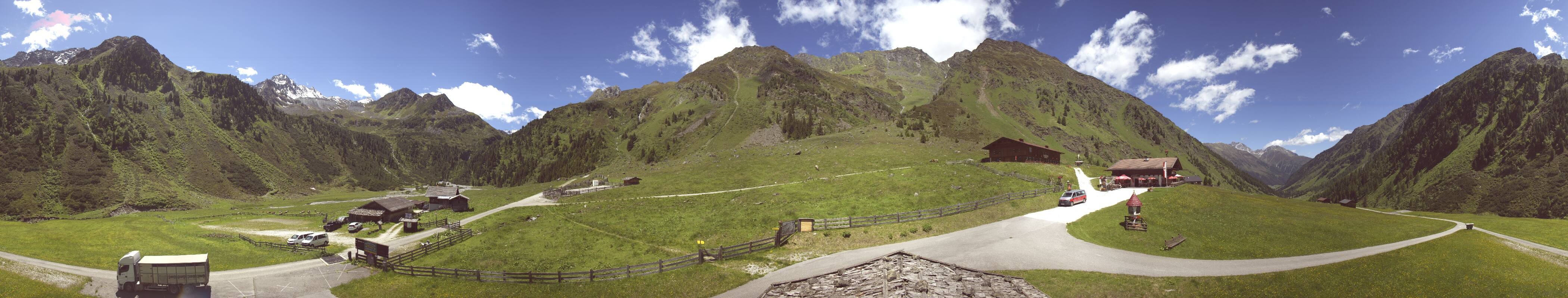 Archiv Foto Webcam Oberiss Alm im Stubaier Oberbergtal