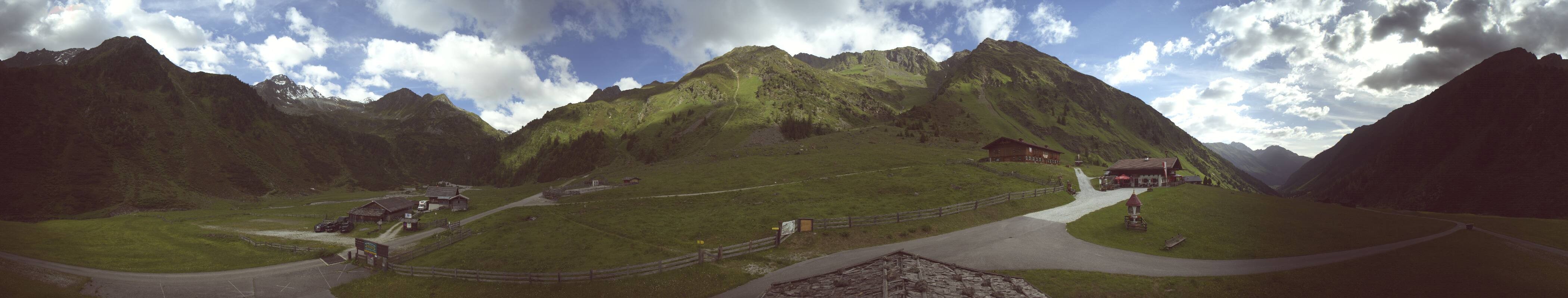 Archiv Foto Webcam Oberiss Alm im Stubaier Oberbergtal