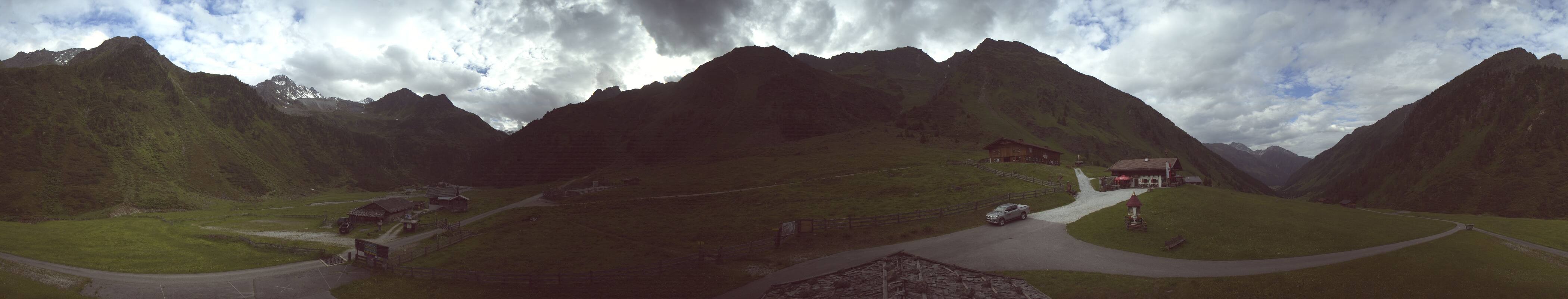 Archiv Foto Webcam Oberiss Alm im Stubaier Oberbergtal