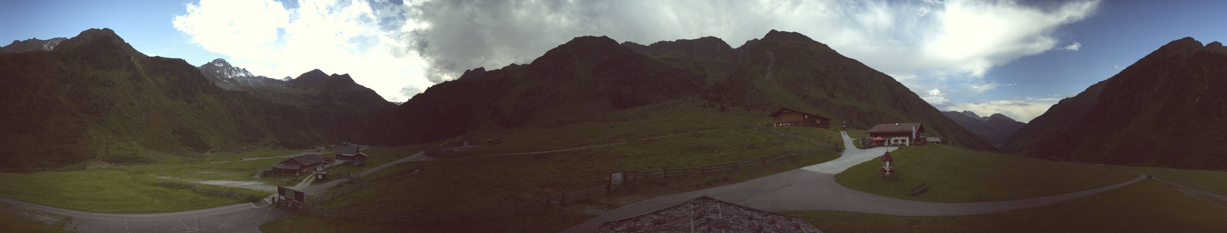 Archived image Webcam Stubai Oberberg valley - Oberiss Alm