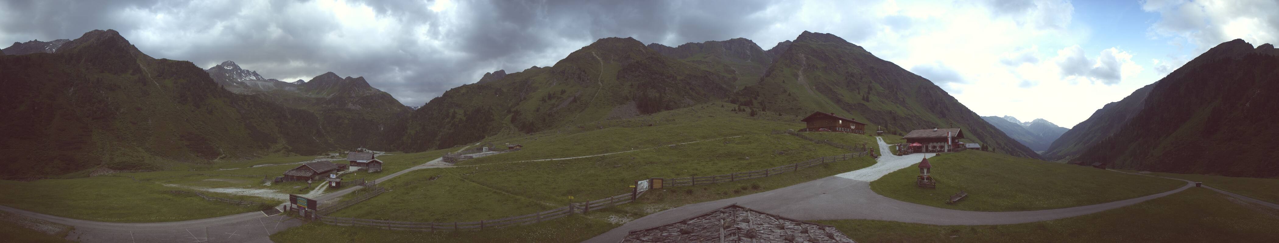 Archiv Foto Webcam Oberiss Alm im Stubaier Oberbergtal