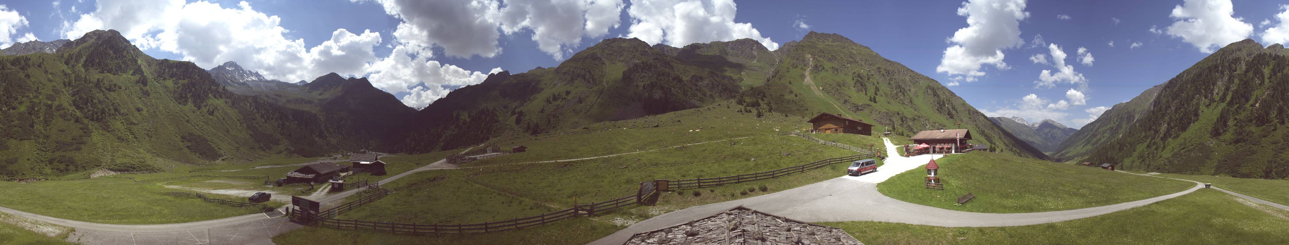 Archiv Foto Webcam Oberiss Alm im Stubaier Oberbergtal