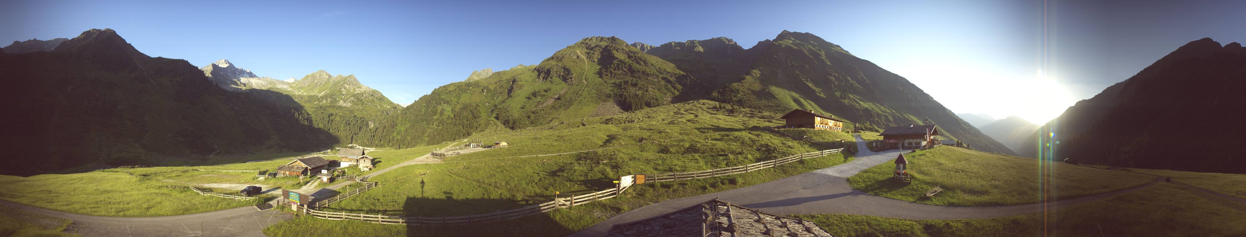 Archiv Foto Webcam Oberiss Alm im Stubaier Oberbergtal