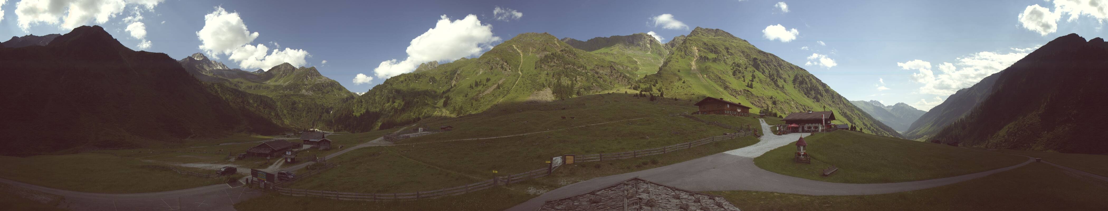 Archiv Foto Webcam Oberiss Alm im Stubaier Oberbergtal