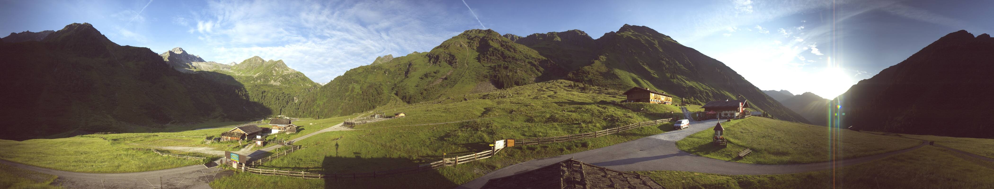 Archiv Foto Webcam Oberiss Alm im Stubaier Oberbergtal