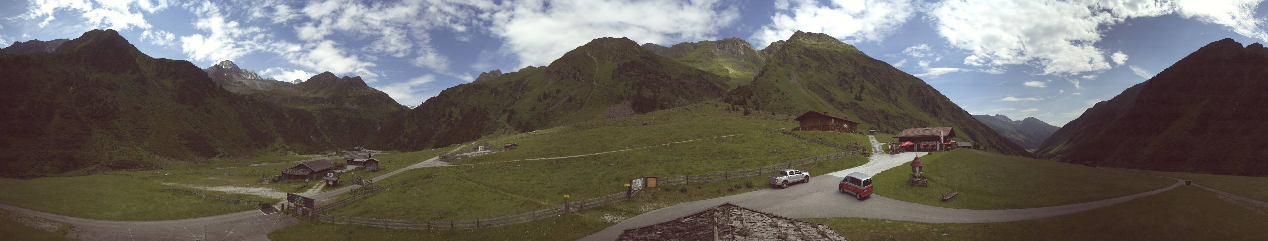 Archiv Foto Webcam Oberiss Alm im Stubaier Oberbergtal