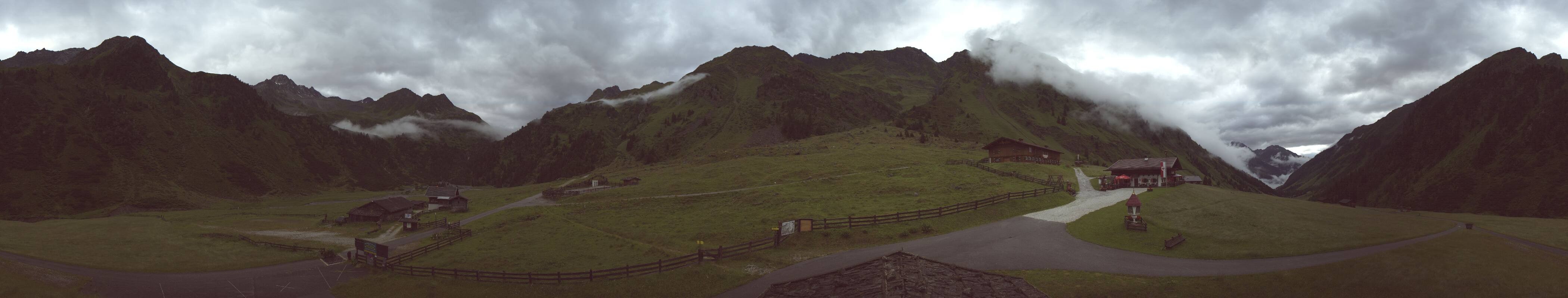 Archiv Foto Webcam Oberiss Alm im Stubaier Oberbergtal