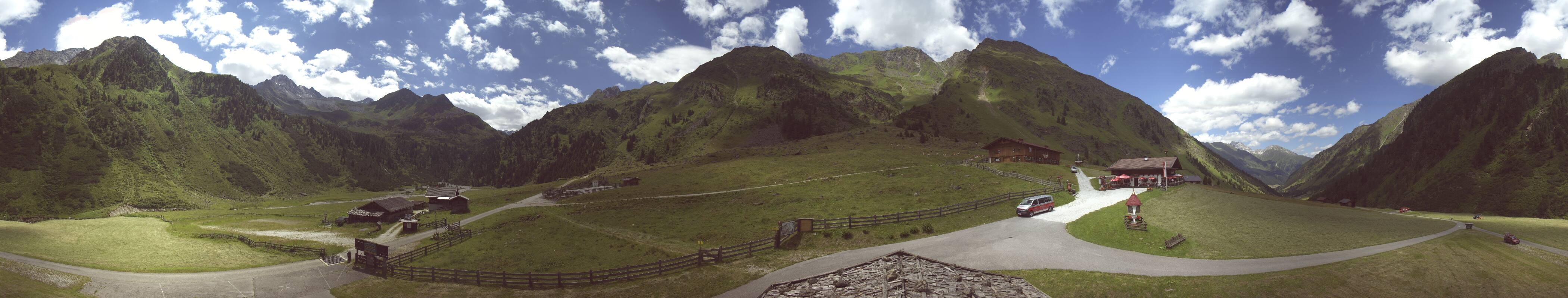 Archiv Foto Webcam Oberiss Alm im Stubaier Oberbergtal