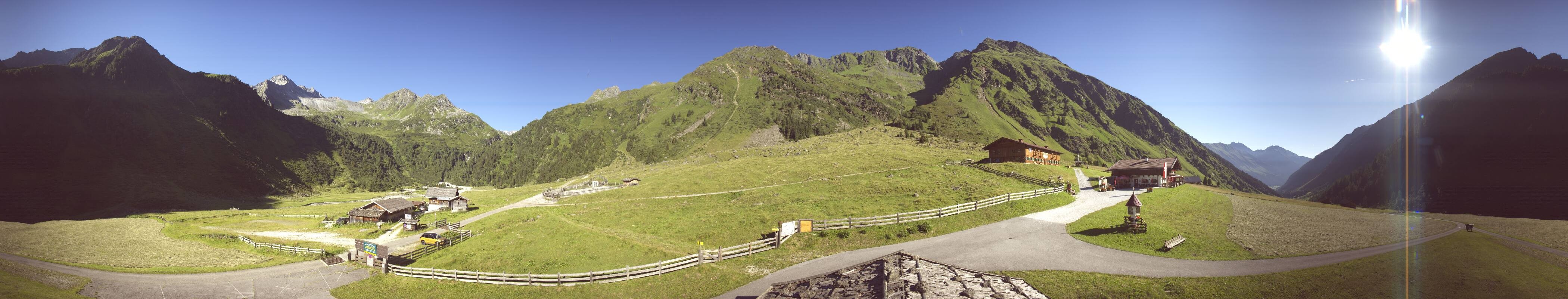 Archived image Webcam Stubai Oberberg valley - Oberiss Alm