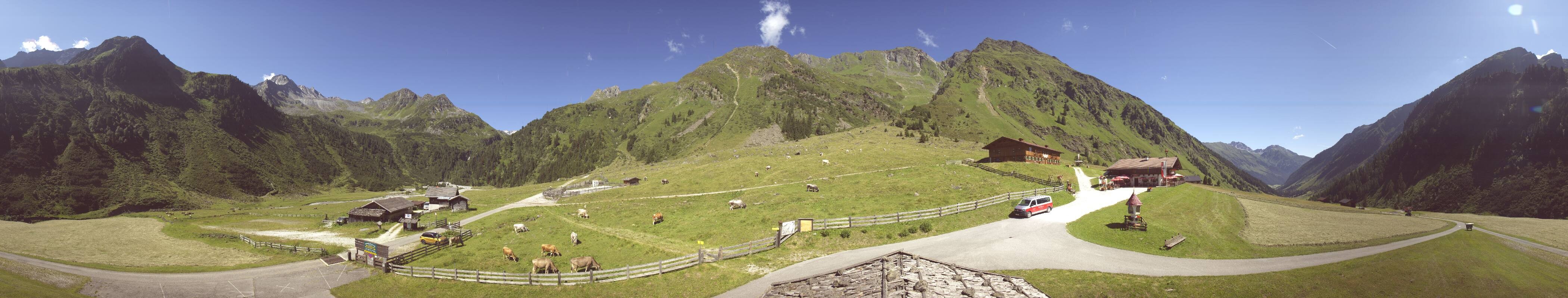 Archived image Webcam Stubai Oberberg valley - Oberiss Alm