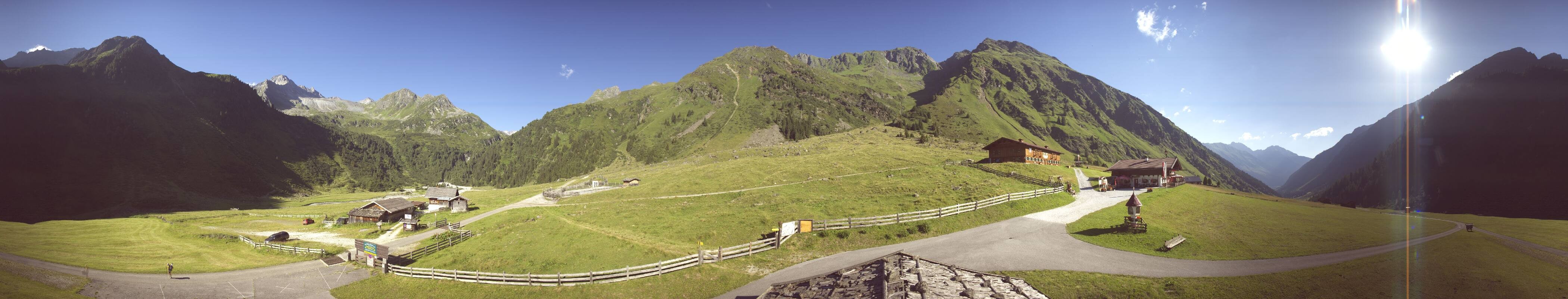 Archived image Webcam Stubai Oberberg valley - Oberiss Alm