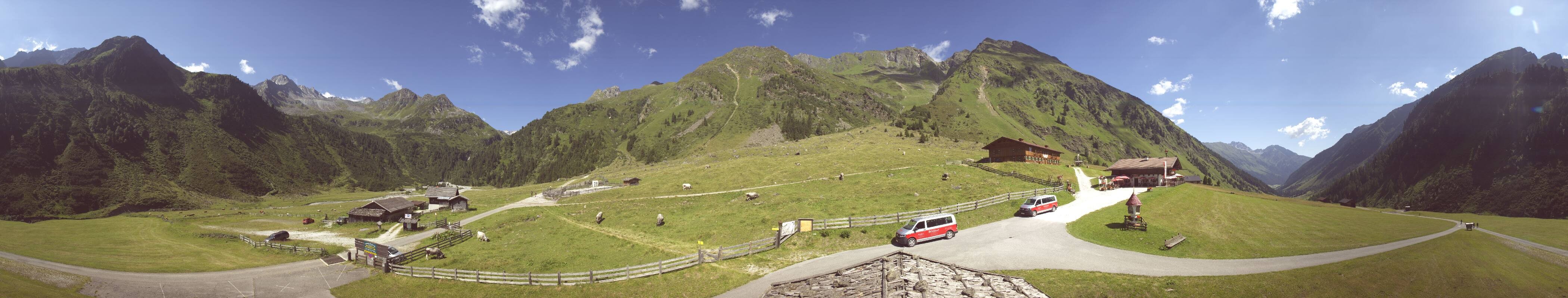 Archived image Webcam Stubai Oberberg valley - Oberiss Alm