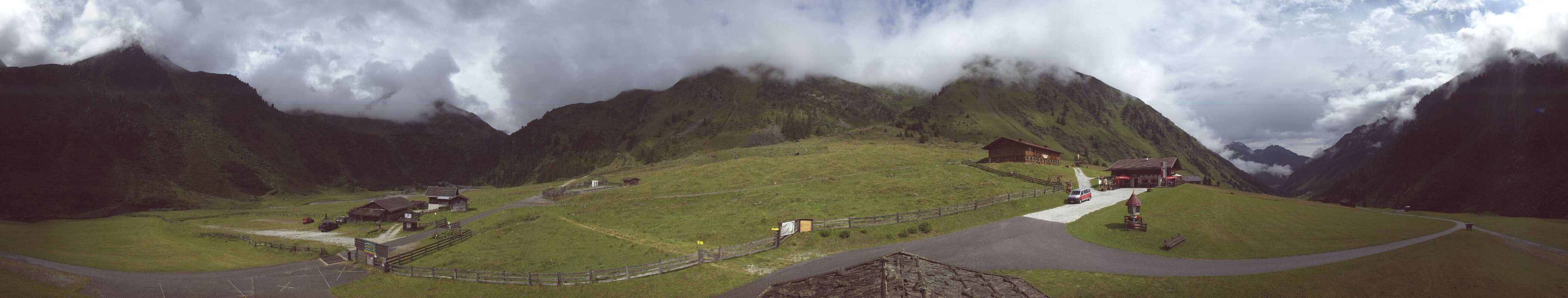 Archived image Webcam Stubai Oberberg valley - Oberiss Alm