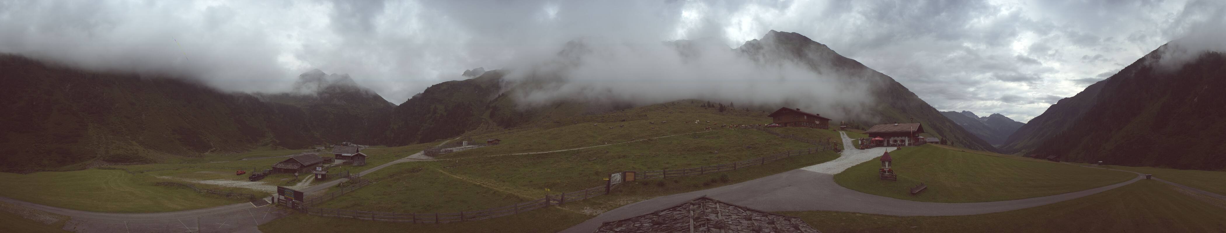 Archived image Webcam Stubai Oberberg valley - Oberiss Alm