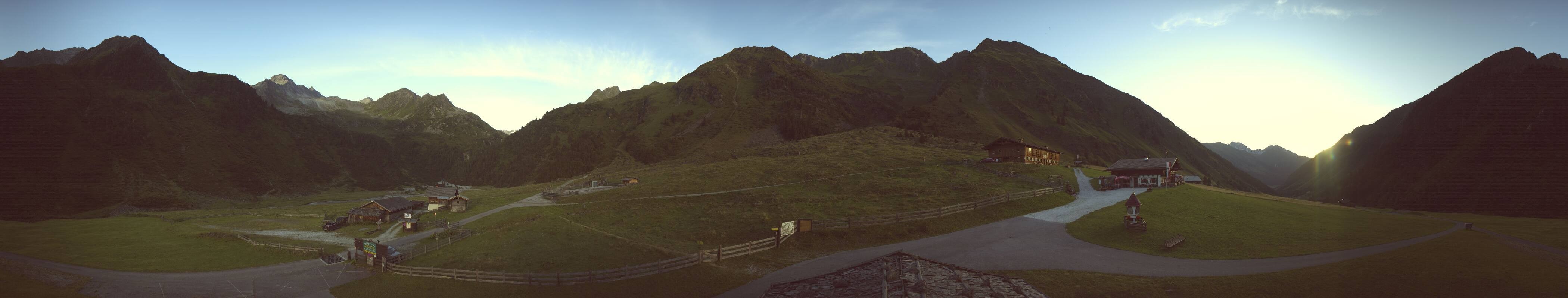 Archiv Foto Webcam Oberiss Alm im Stubaier Oberbergtal