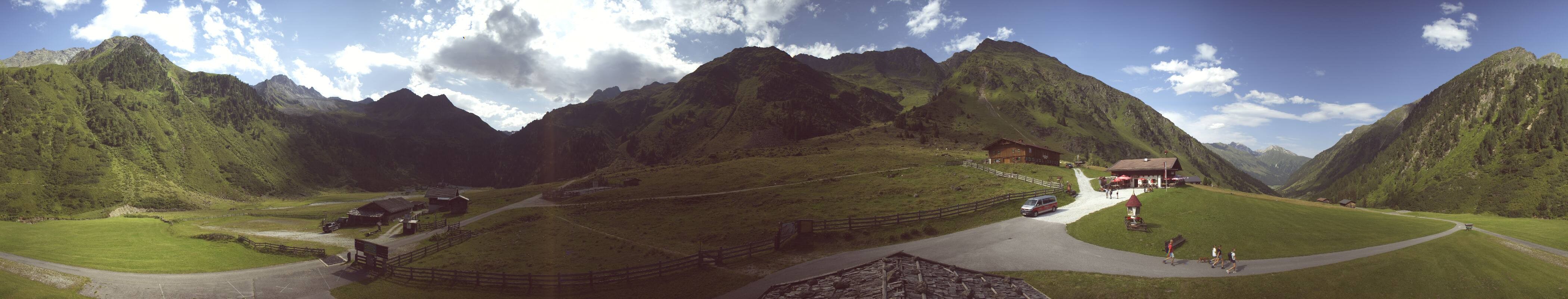 Archiv Foto Webcam Oberiss Alm im Stubaier Oberbergtal