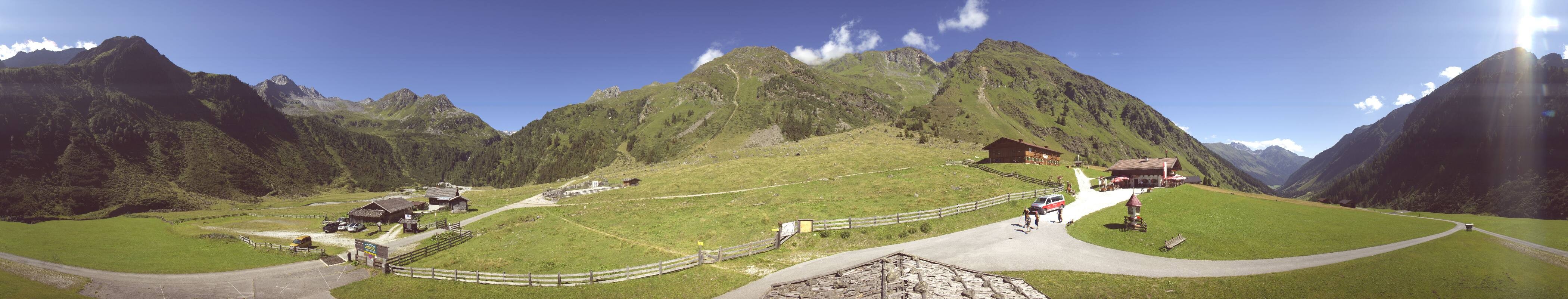 Archived image Webcam Stubai Oberberg valley - Oberiss Alm
