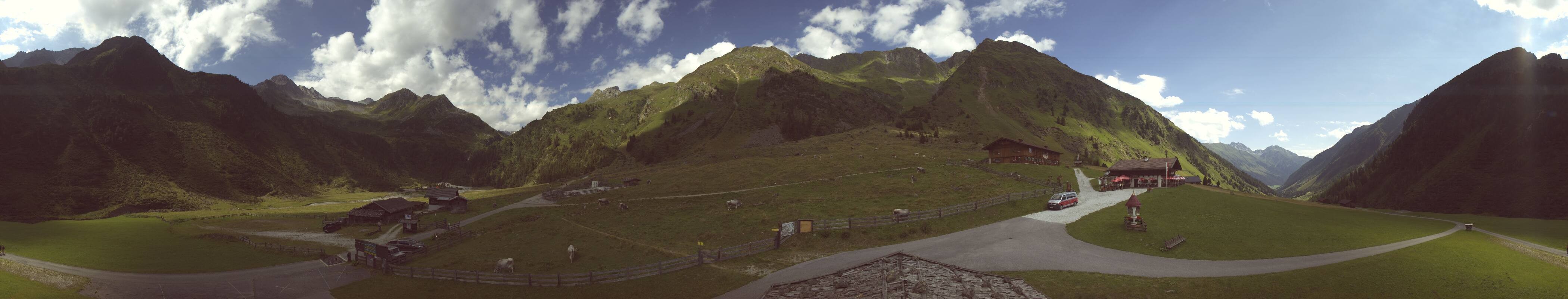 Archiv Foto Webcam Oberiss Alm im Stubaier Oberbergtal