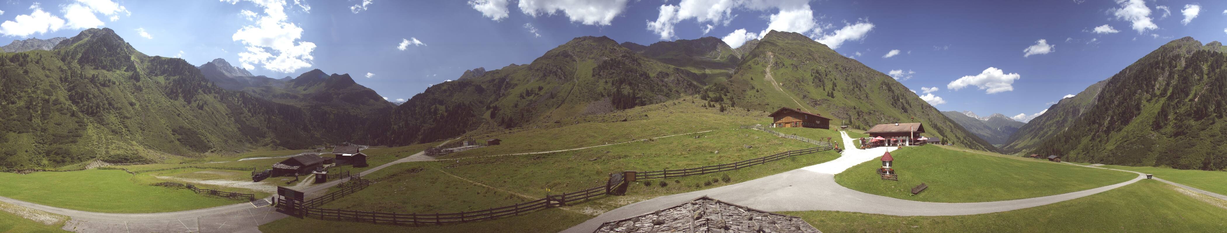 Archiv Foto Webcam Oberiss Alm im Stubaier Oberbergtal