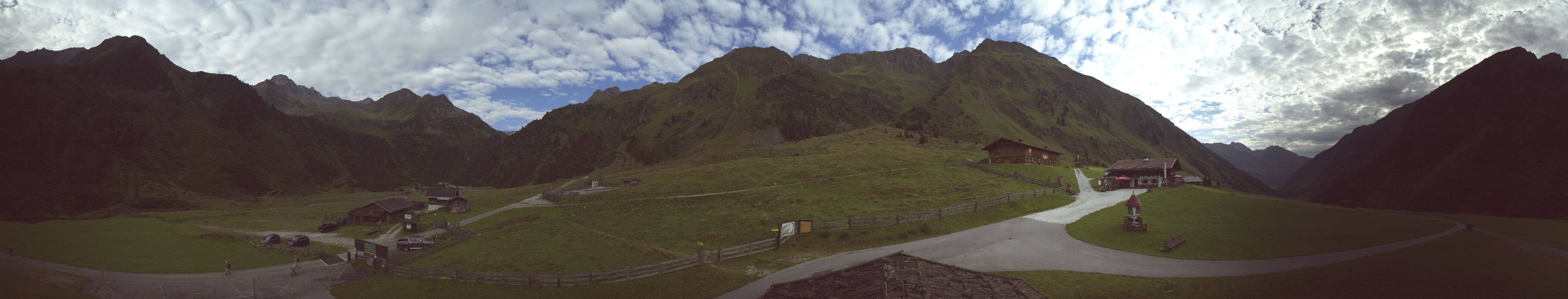 Archiv Foto Webcam Oberiss Alm im Stubaier Oberbergtal