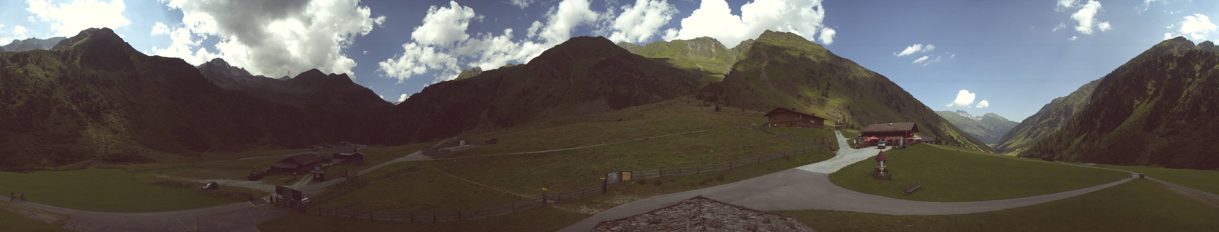 Archiv Foto Webcam Oberiss Alm im Stubaier Oberbergtal