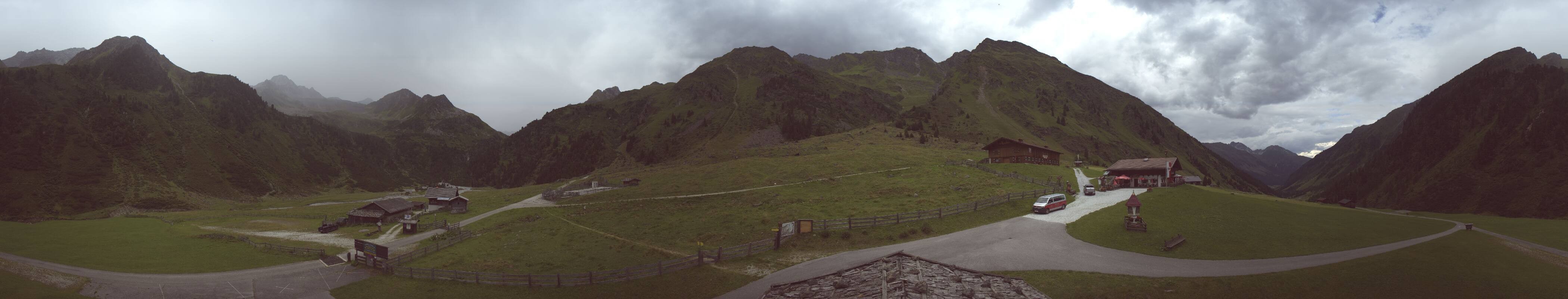 Archiv Foto Webcam Oberiss Alm im Stubaier Oberbergtal