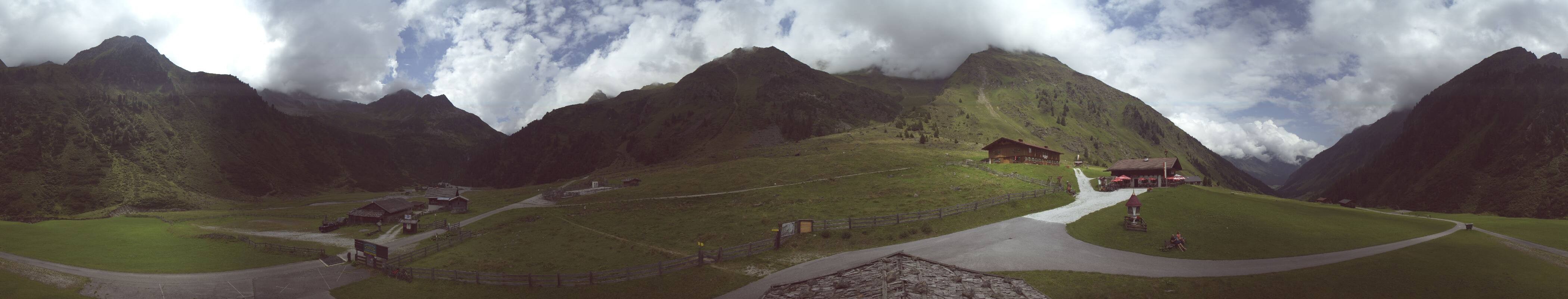 Archiv Foto Webcam Oberiss Alm im Stubaier Oberbergtal