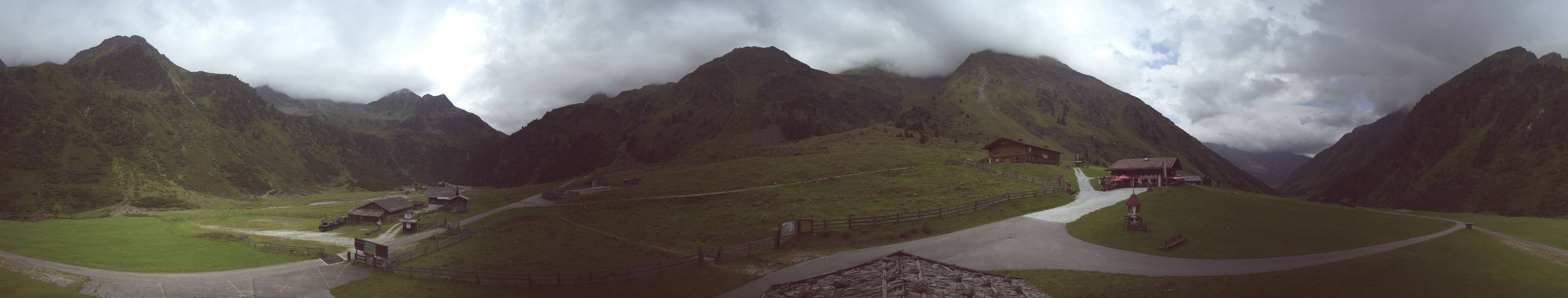 Archiv Foto Webcam Oberiss Alm im Stubaier Oberbergtal