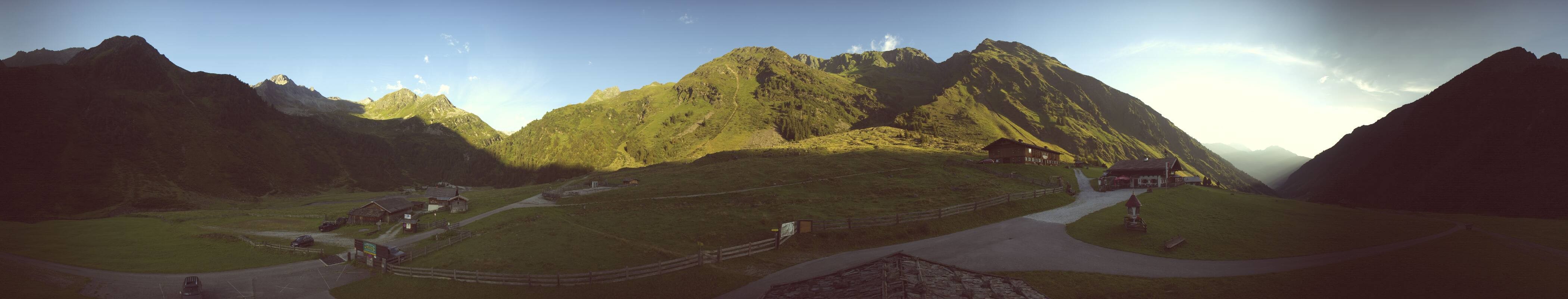 Archiv Foto Webcam Oberiss Alm im Stubaier Oberbergtal
