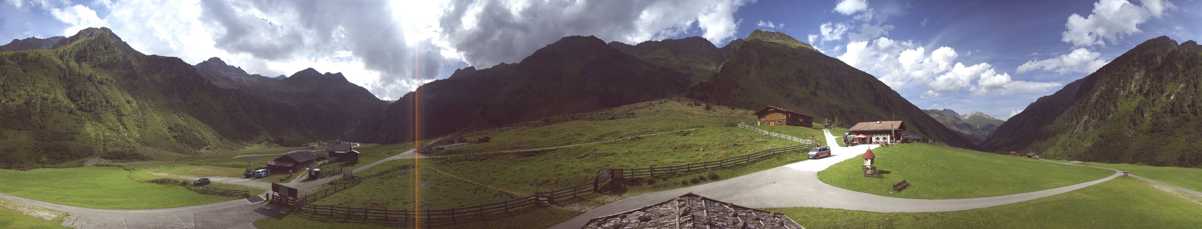 Archiv Foto Webcam Oberiss Alm im Stubaier Oberbergtal
