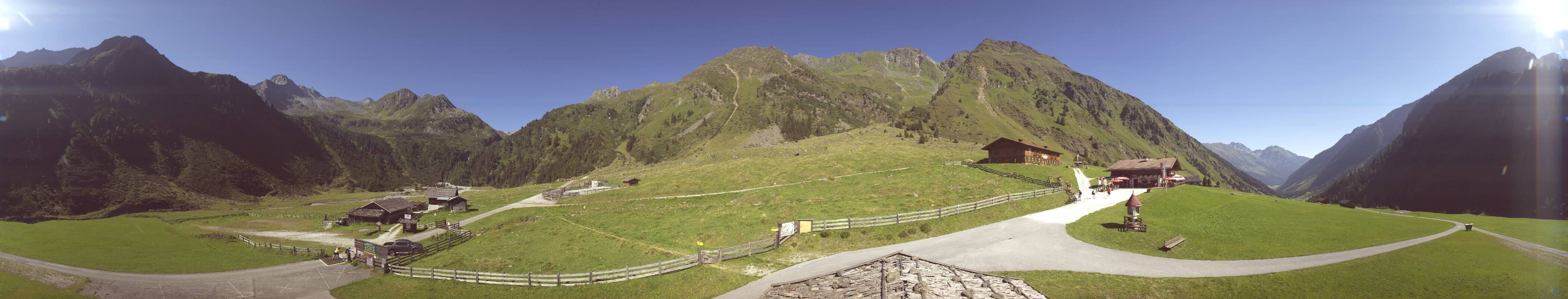 Archived image Webcam Stubai Oberberg valley - Oberiss Alm