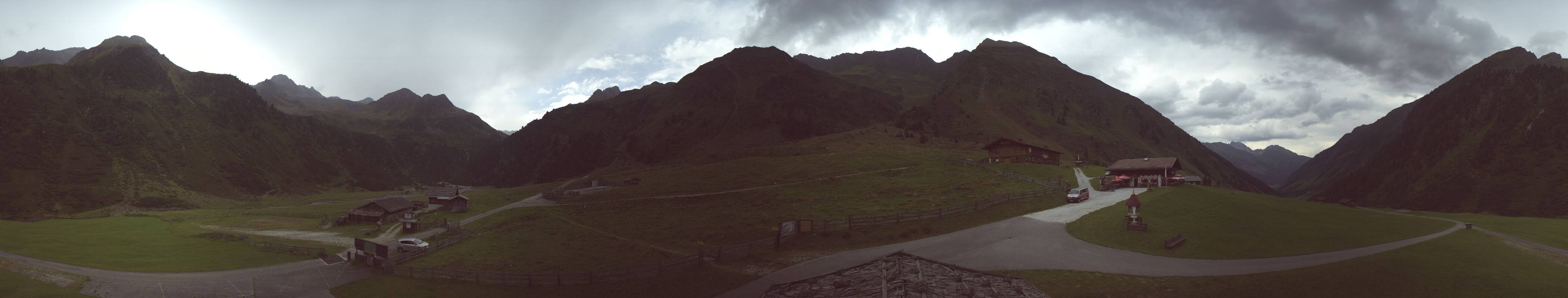 Archived image Webcam Stubai Oberberg valley - Oberiss Alm