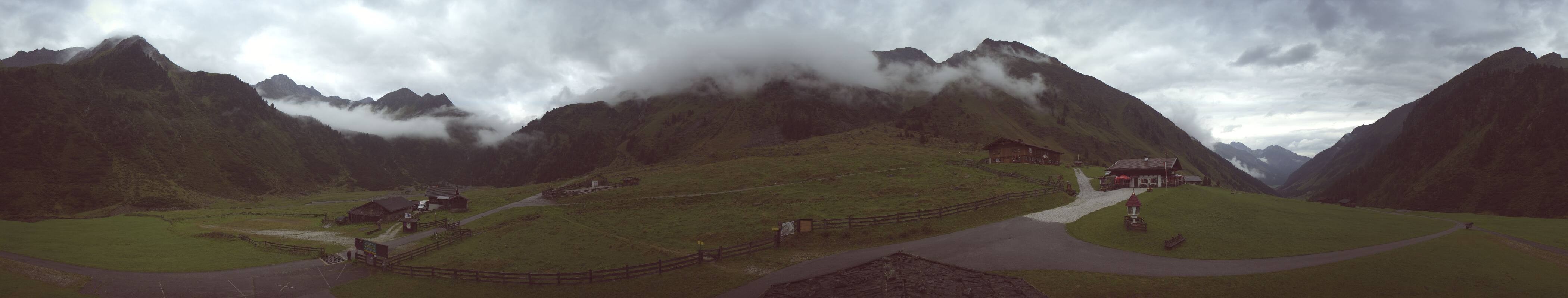 Archiv Foto Webcam Oberiss Alm im Stubaier Oberbergtal