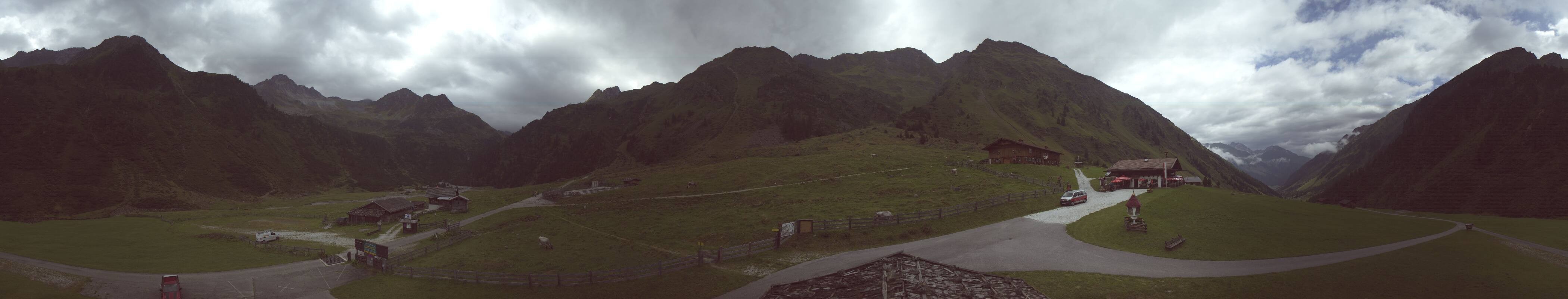 Archiv Foto Webcam Oberiss Alm im Stubaier Oberbergtal