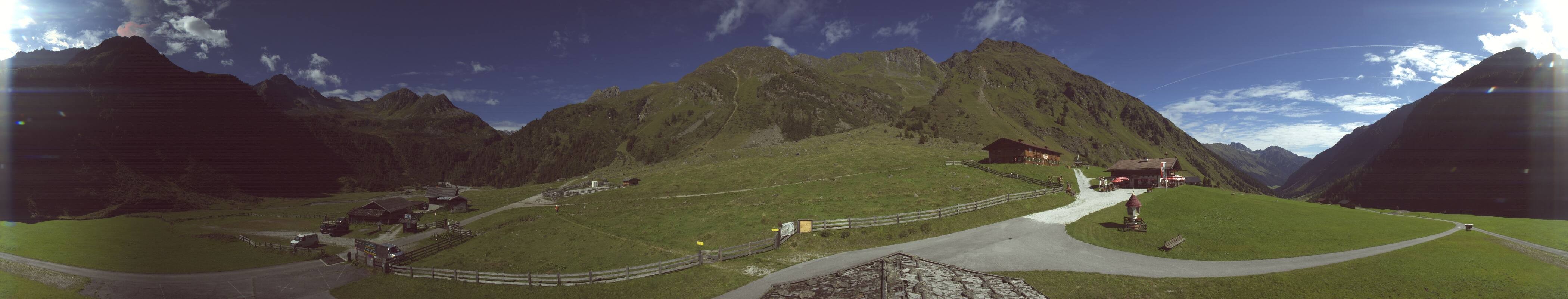 Archived image Webcam Stubai Oberberg valley - Oberiss Alm