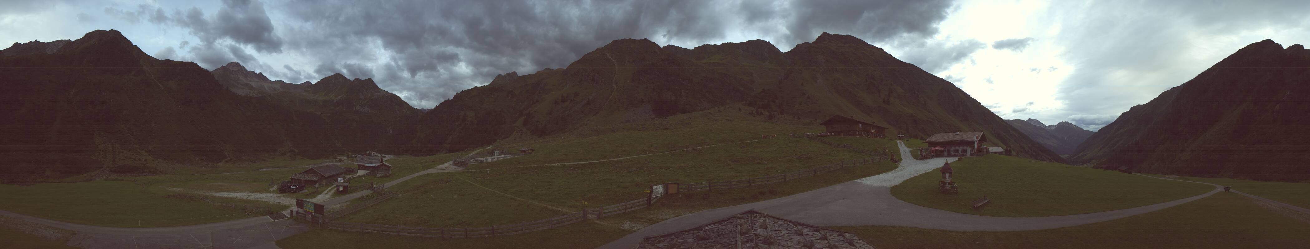 Archiv Foto Webcam Oberiss Alm im Stubaier Oberbergtal