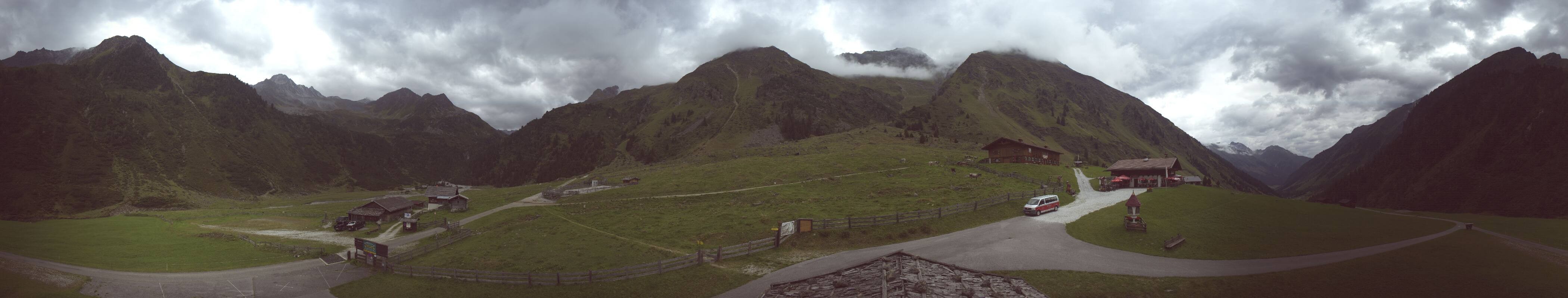 Archiv Foto Webcam Oberiss Alm im Stubaier Oberbergtal