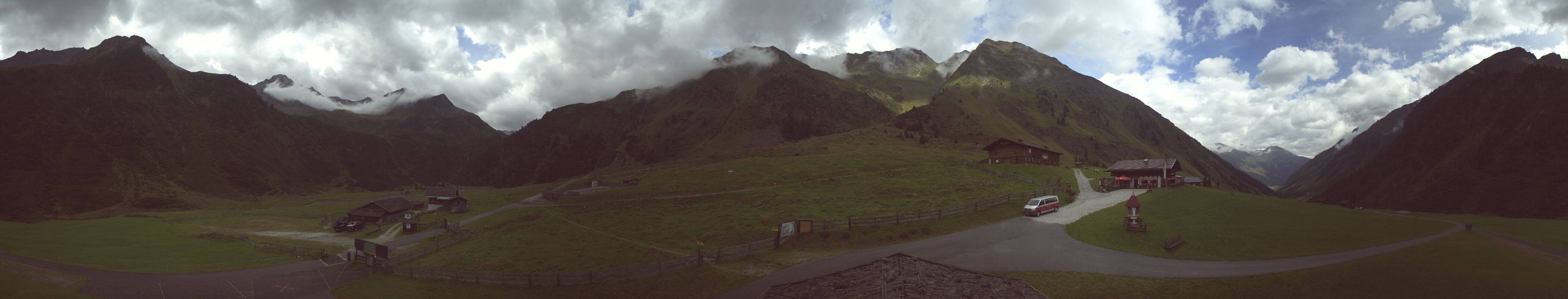Archiv Foto Webcam Oberiss Alm im Stubaier Oberbergtal