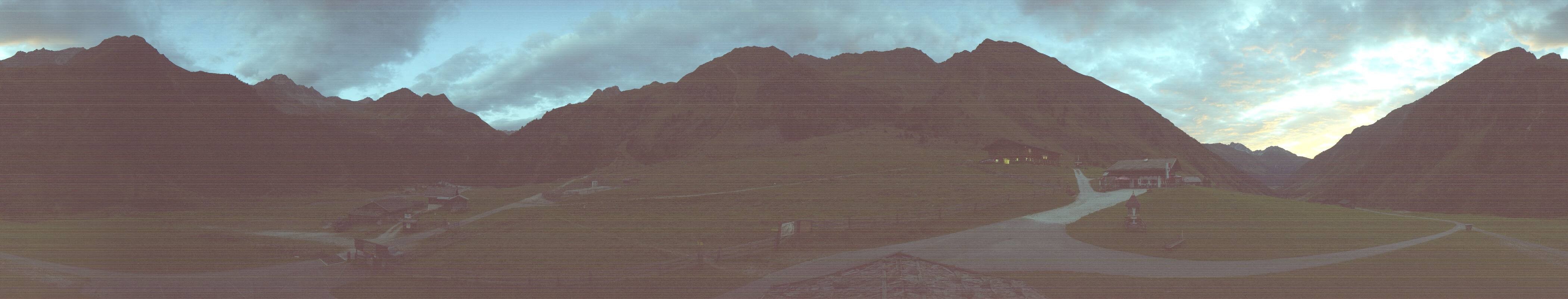Archiv Foto Webcam Oberiss Alm im Stubaier Oberbergtal