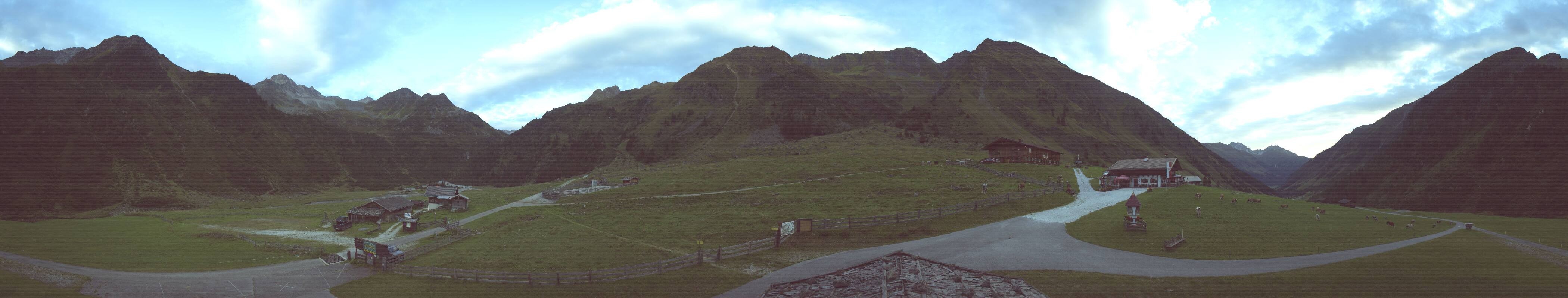 Archiv Foto Webcam Oberiss Alm im Stubaier Oberbergtal