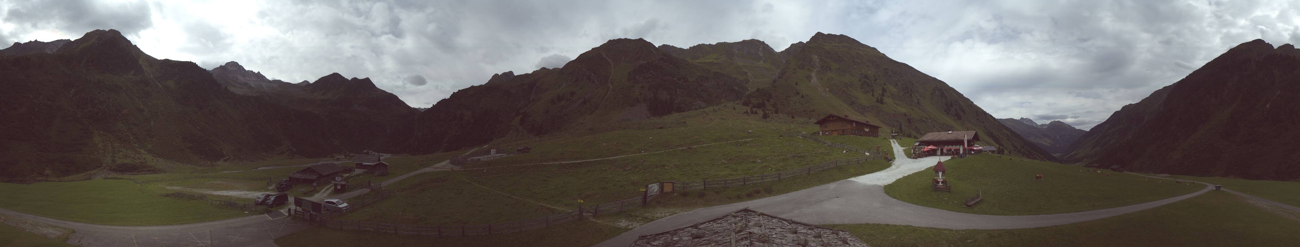 Archiv Foto Webcam Oberiss Alm im Stubaier Oberbergtal