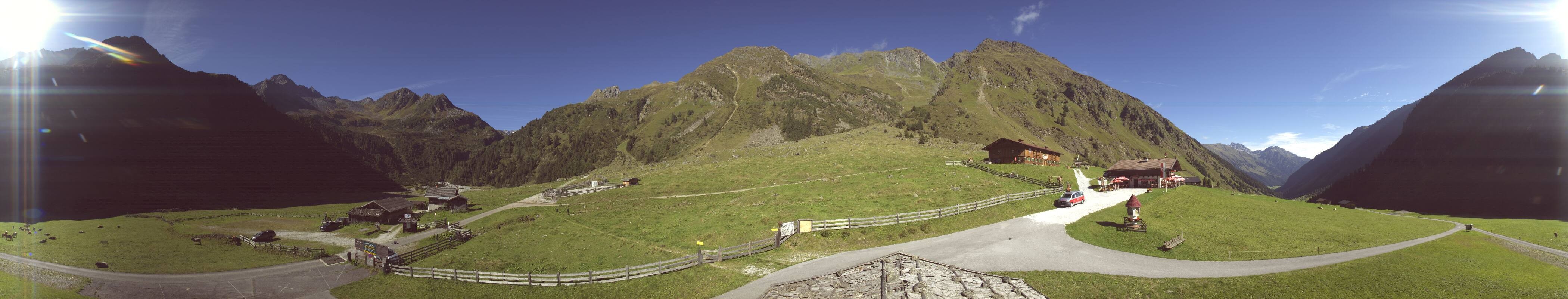 Archived image Webcam Stubai Oberberg valley - Oberiss Alm