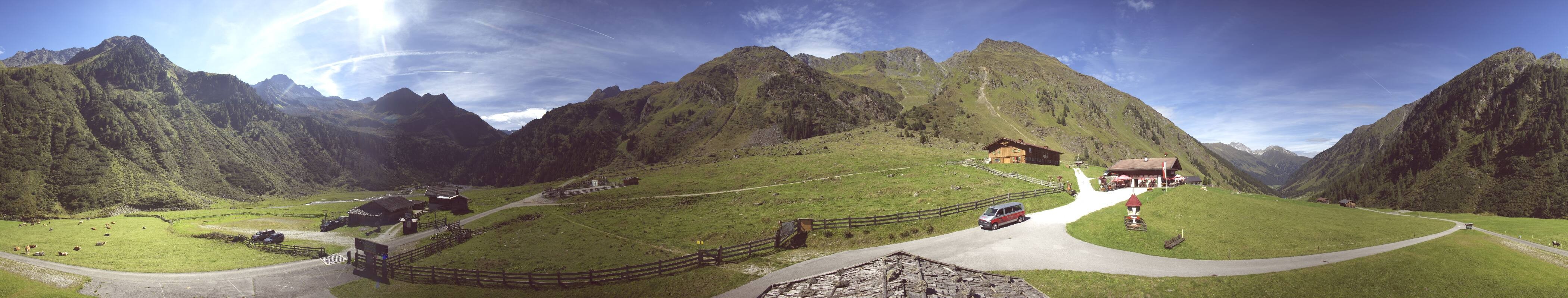 Archived image Webcam Stubai Oberberg valley - Oberiss Alm