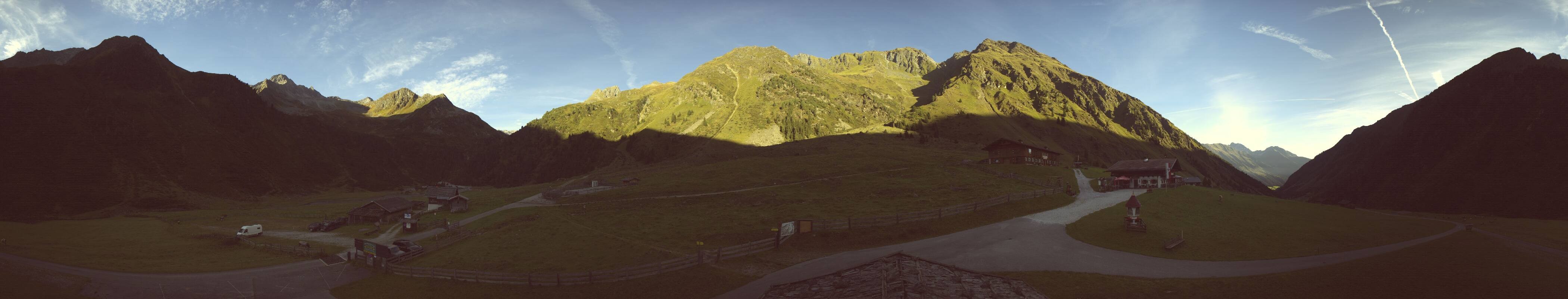 Archiv Foto Webcam Oberiss Alm im Stubaier Oberbergtal