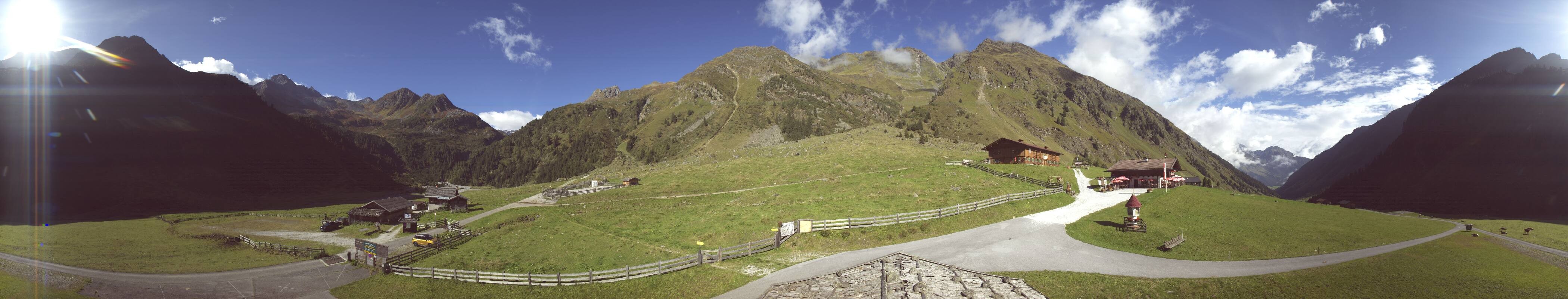 Archived image Webcam Stubai Oberberg valley - Oberiss Alm