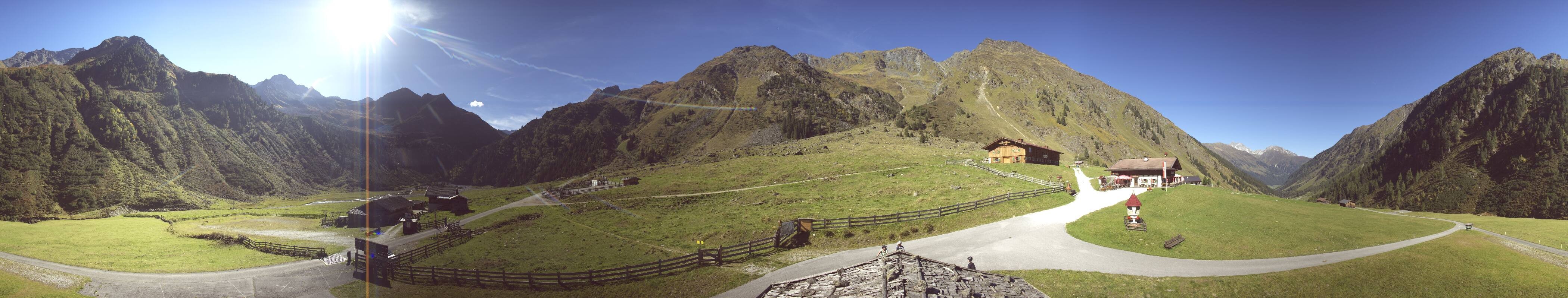 Archived image Webcam Stubai Oberberg valley - Oberiss Alm