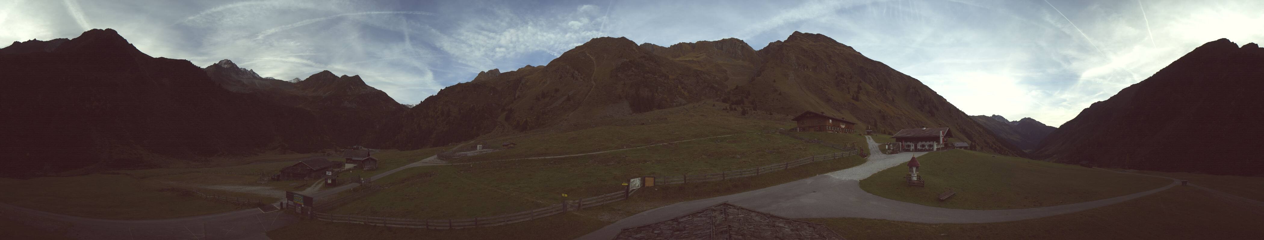 Archiv Foto Webcam Oberiss Alm im Stubaier Oberbergtal