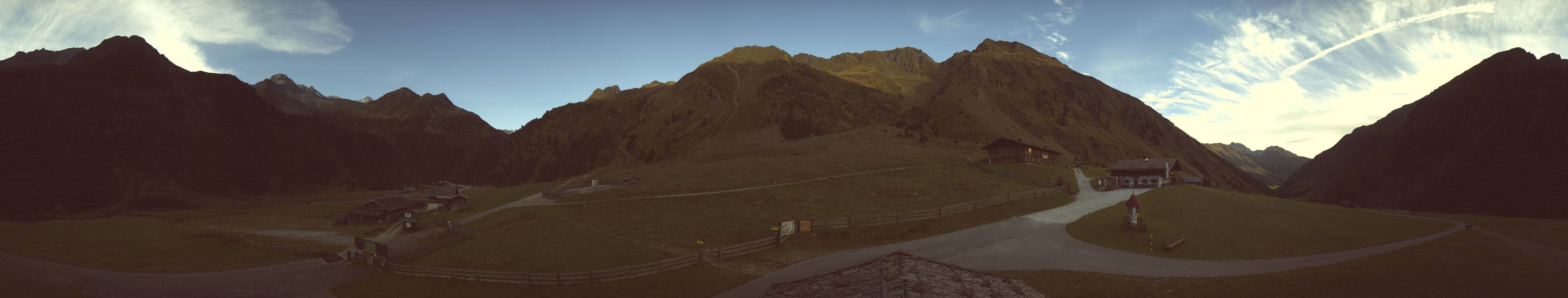 Archiv Foto Webcam Oberiss Alm im Stubaier Oberbergtal