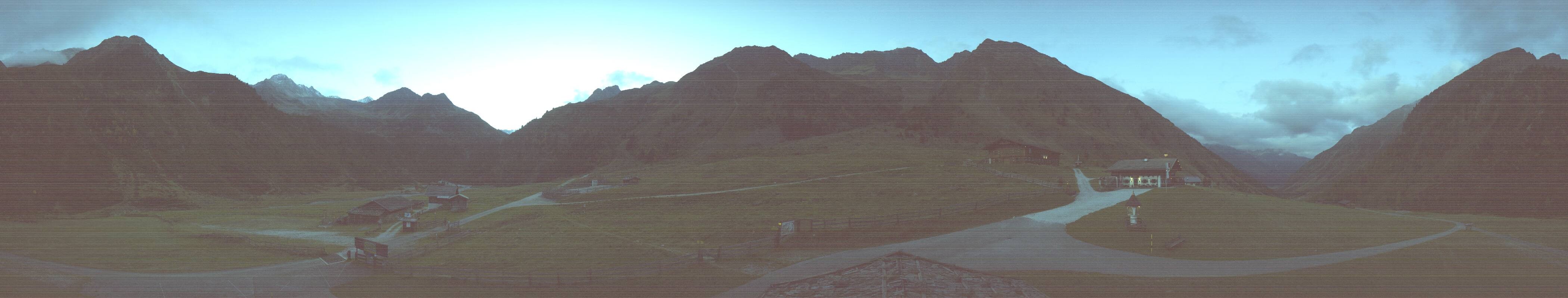 Archiv Foto Webcam Oberiss Alm im Stubaier Oberbergtal